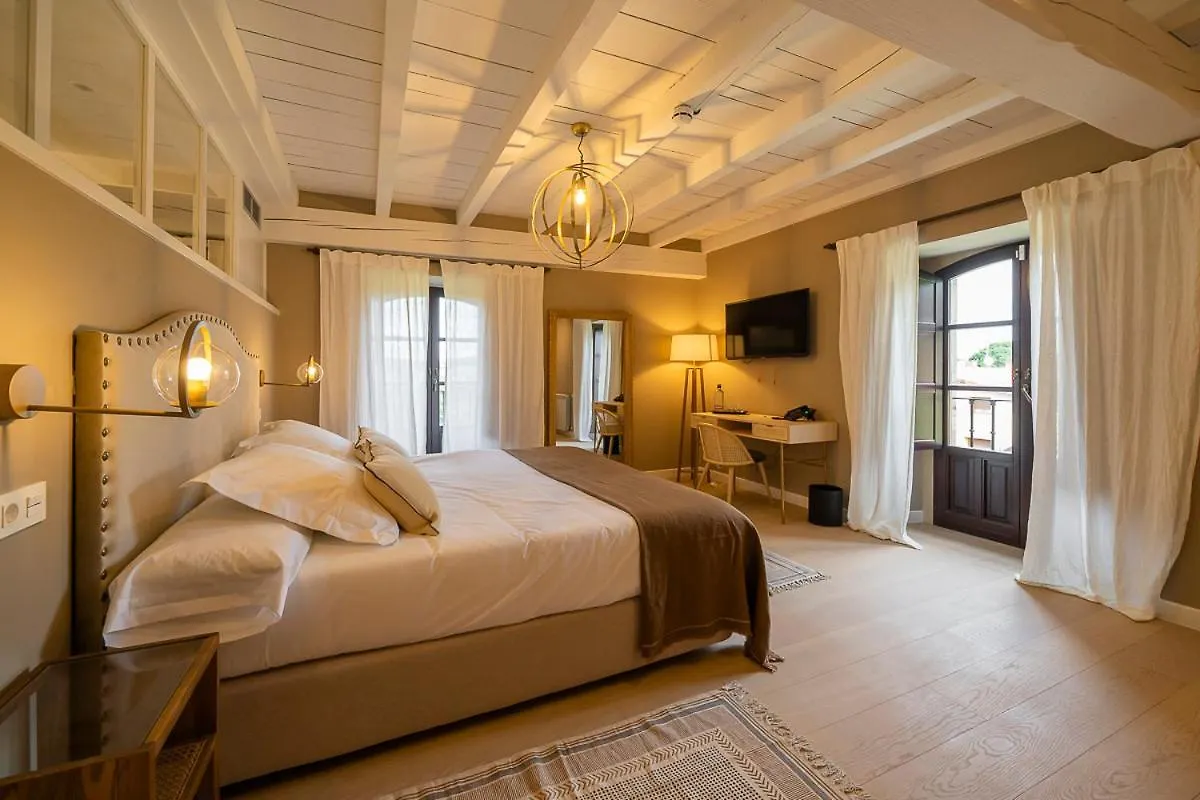 Hotel Palacio De Luko 0*,