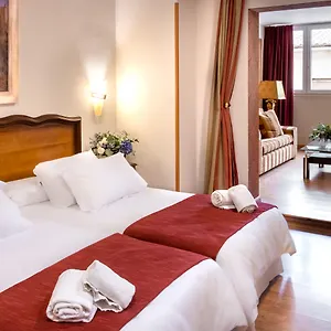 *** Hotel Reina Cristina Spain
